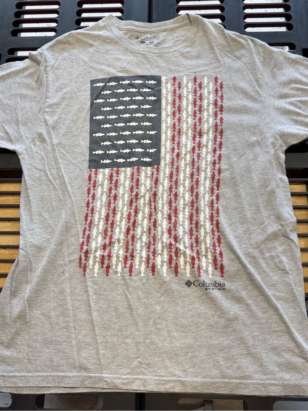 Columbia Gray Short Sleeve Tee with Red, Navy & White Fish Flag Graphic
